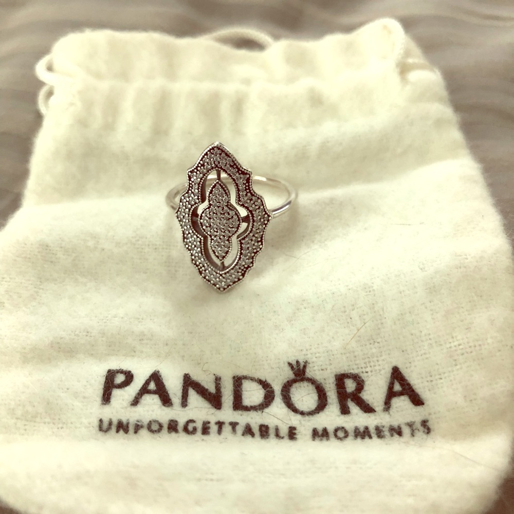 Pandora Sparkling Lace Ring Size 58
